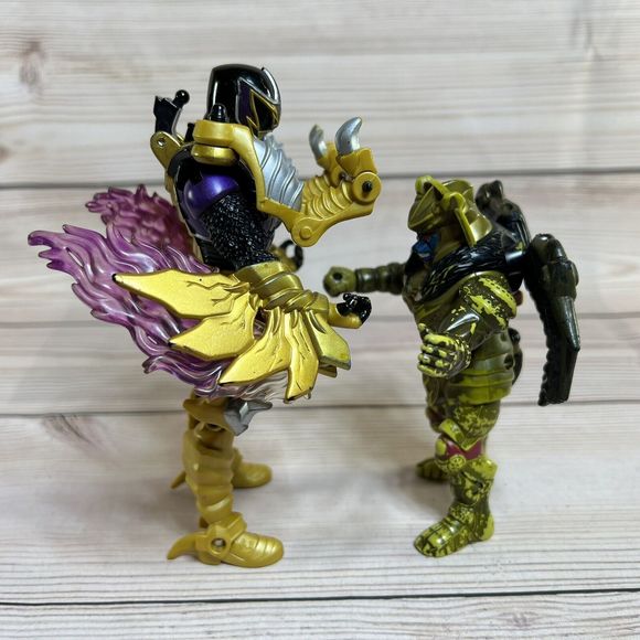 VTG Bandai 2 Action Figures 1994 Goldar & 2005 Mystic Force Black Power Rangers - Picture 15 of 16